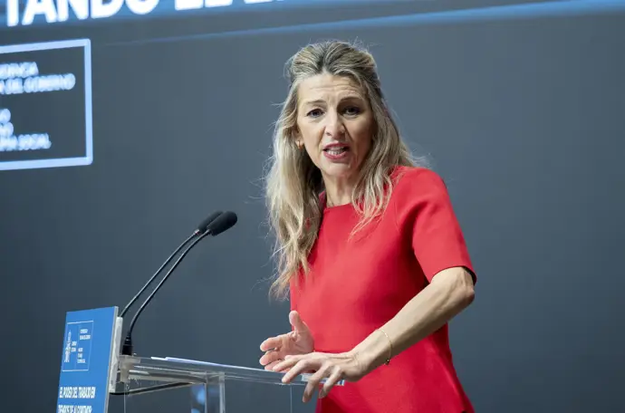 El Gobierno impide el despido en empresas que reciban ayudas por la guerra en Irán