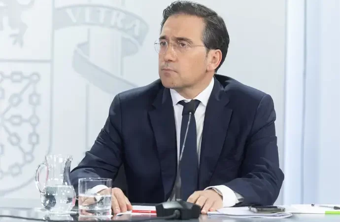 El Gobierno rechaza las acciones de Israel contra puentes y viviendas civiles en Líbano