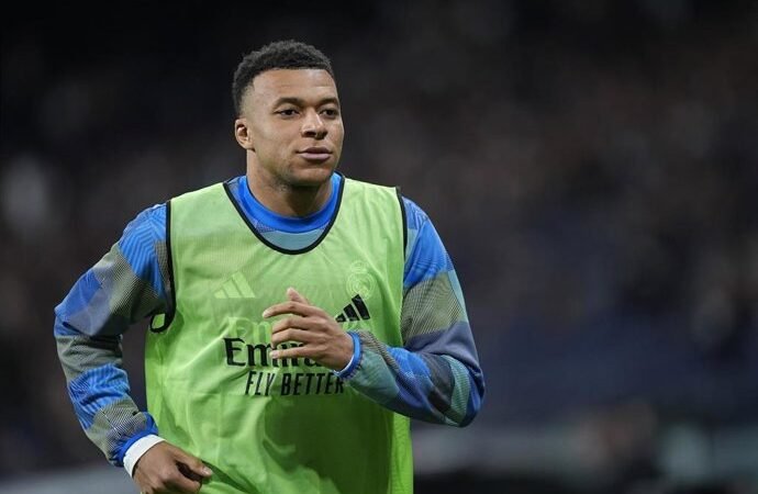 Kylian Mbappé se une a la insurtech francesa Alan como inversor y embajador