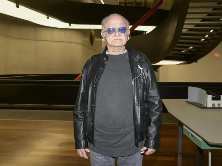 Fallece el cantautor Gino Paoli a los 91 años, dejando un legado musical inolvidable