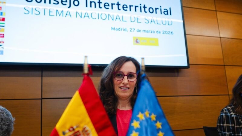 Sanidad y autonomías acuerdan una mediación externa para resolver la huelga médica