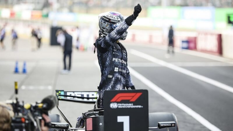 Antonelli triunfa nuevamente en Suzuka y se convierte en el nuevo líder del Mundial