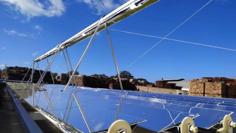 La tecnología Fresnel muestra alta eficiencia en energía solar térmica industrial, según