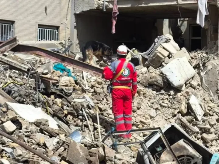 Irán condiciona las negociaciones al levantamiento de sanciones y a una tregua en Líbano