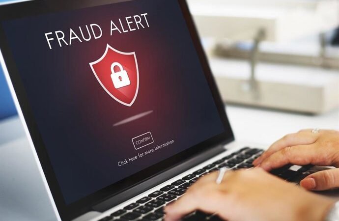 Indra y Telefónica analizan una colaboración en ciberdefensa al estilo de Tess Defence