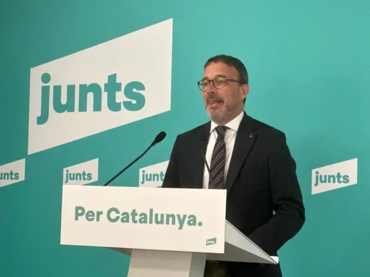 Junts pide a Urtasun que se oponga al traslado de las pinturas de Sijena como ocurrió con el