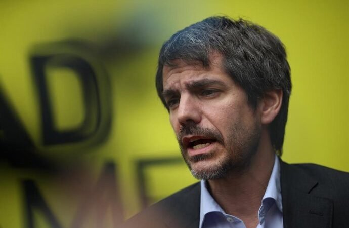 Urtasun firma la resolución que permitirá solicitar la extinción de la Fundación Francisco