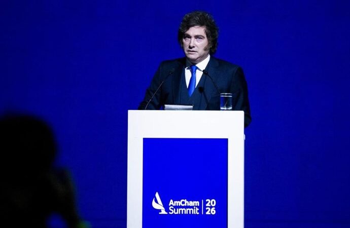 Milei expresa su descontento por la inflación de marzo pero se niega a modificar su estrategia