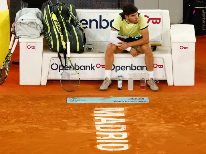 Alcaraz no participará en el Mutua Madrid Open debido a una lesión en la espalda
