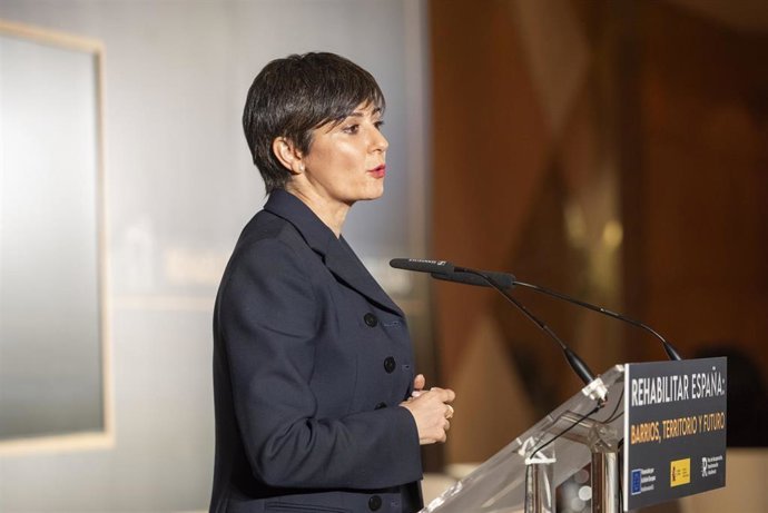 El Gobierno califica de «racistas» los criterios de vivienda del acuerdo entre PP y Vox en