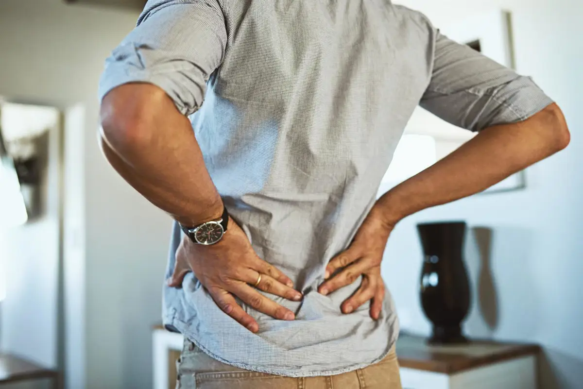 Fisioterapia o terapia psicológica para el dolor lumbar: un estudio revela el primer paso a seguir