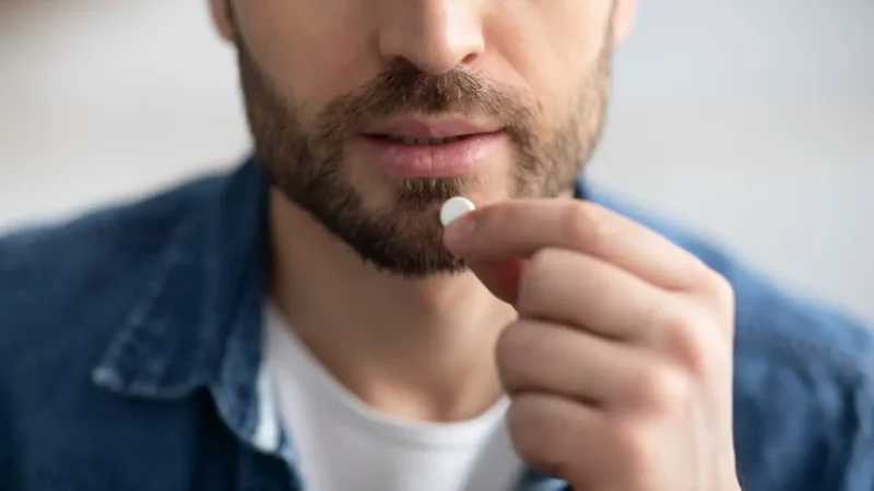 Una pastilla combinada con tres fármacos disminuye un 39% el riesgo de ictus hemorrágico