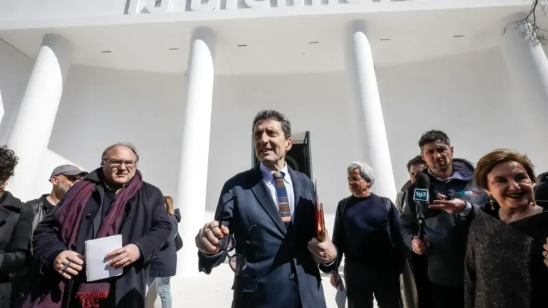 Bruselas otorga 30 días a la Bienal de Venecia para justificar la participación de Rusia en el