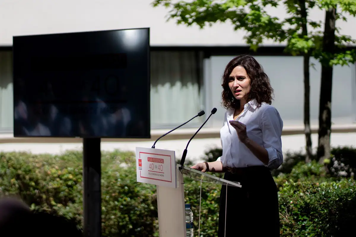 Ayuso critica el «descontrol» y las «versiones contradictorias» del Gobierno sobre el hantavirus