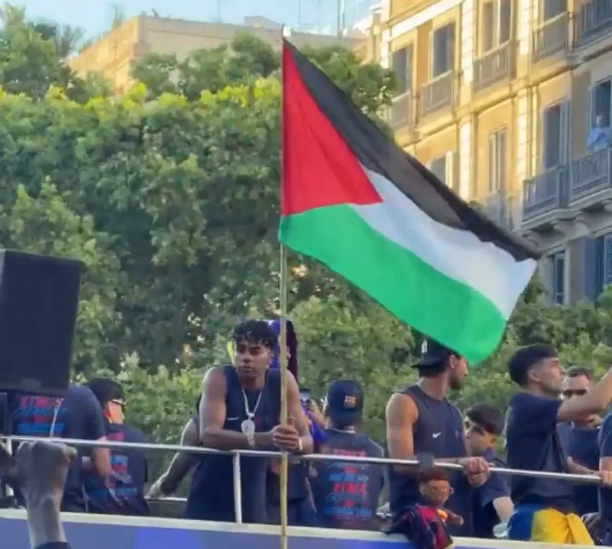 Israel señala a Lamine Yamal por supuesta incitación al odio al mostrar la bandera de Palestina